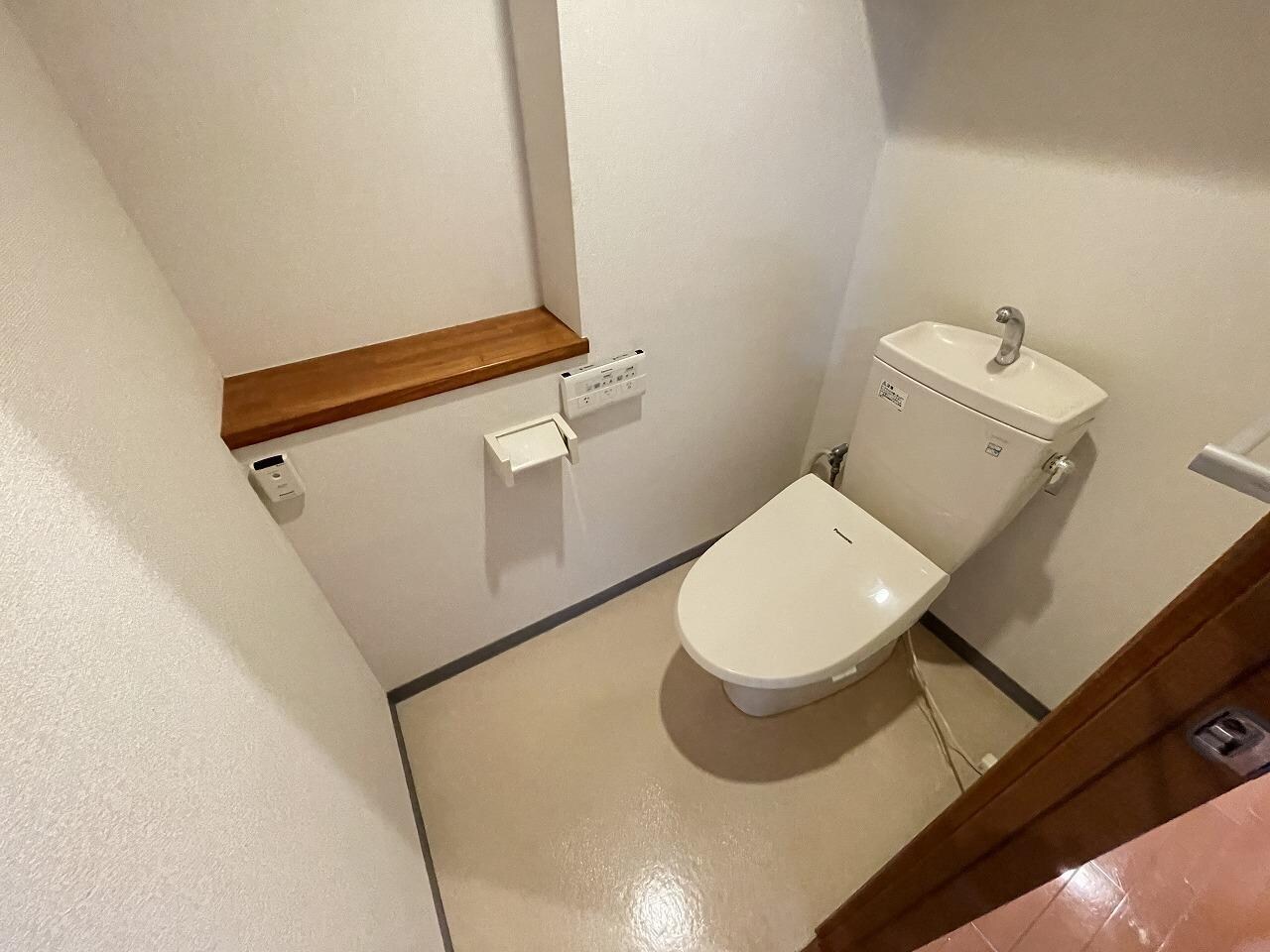 マリベール中須賀の物件内観写真