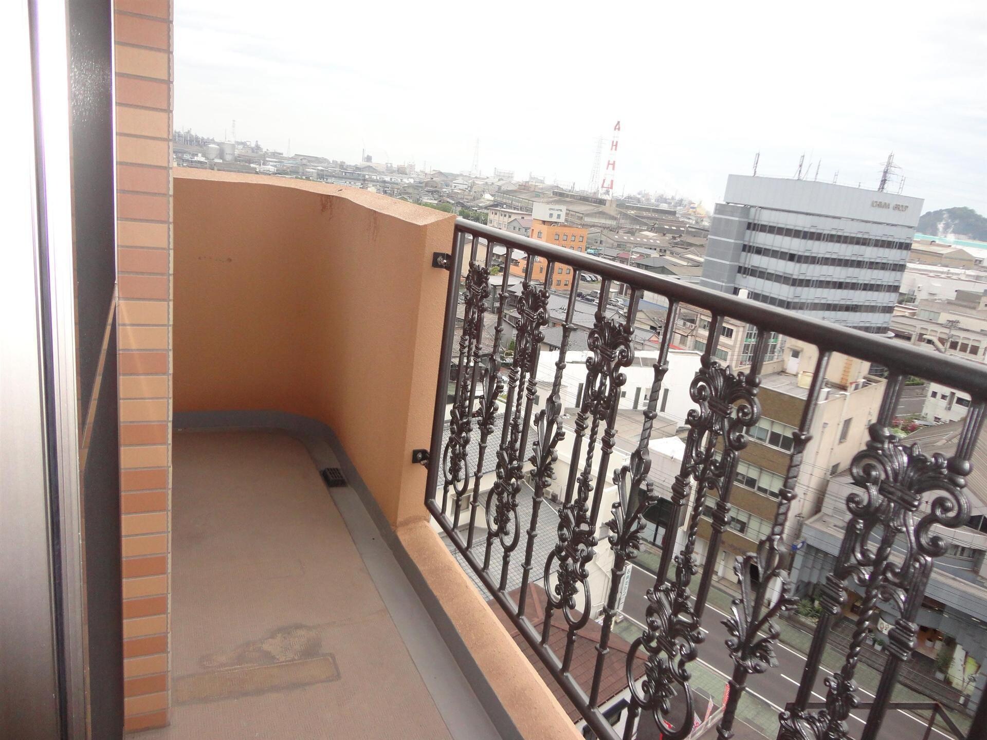 マリベール中須賀の物件内観写真