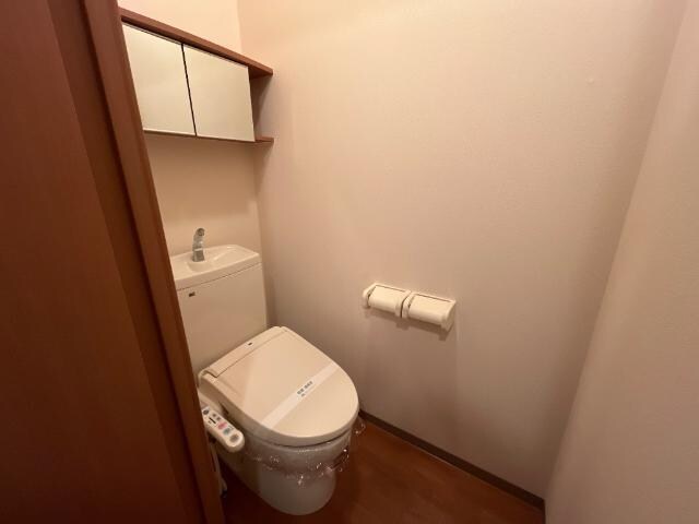 イーストリバー2の物件内観写真