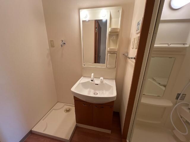 イーストリバー2の物件内観写真