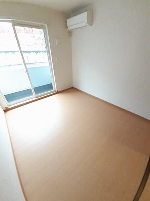 グラン・すずかぜの丘Ａの物件内観写真