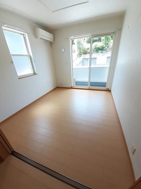 グラン・すずかぜの丘Ａの物件内観写真