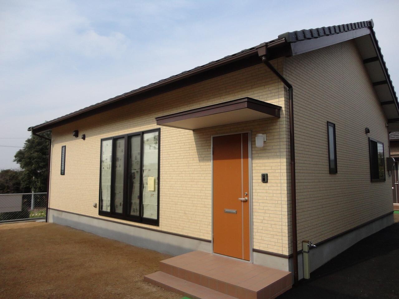 レントハウスこうのの物件外観写真