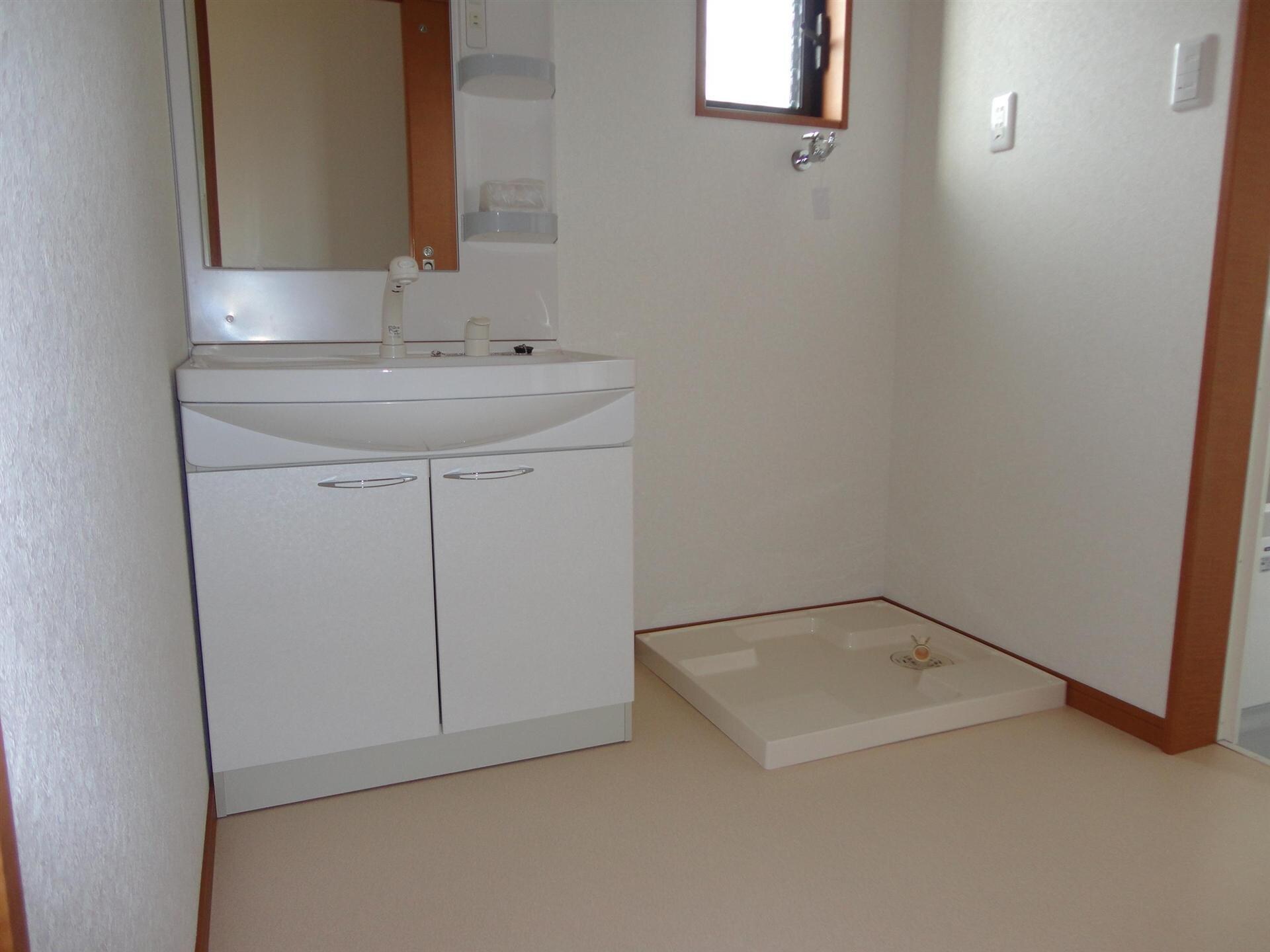 レントハウスこうのの物件内観写真