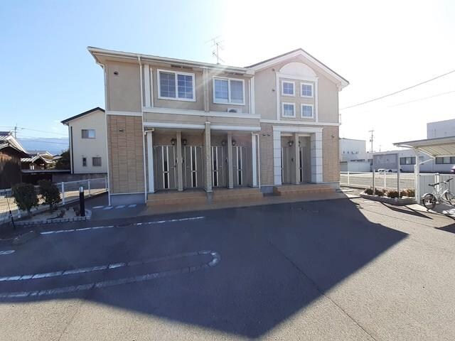 サニー沢津の物件外観写真