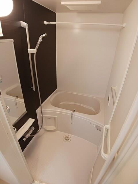 ル・ボヌール新居浜の物件内観写真