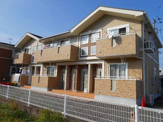 カーサ・プラシードＡの物件外観写真