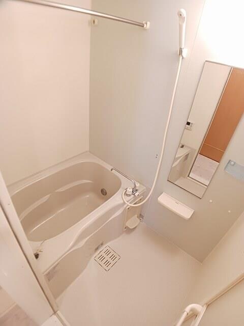 カーサ・プラシードＡの物件内観写真