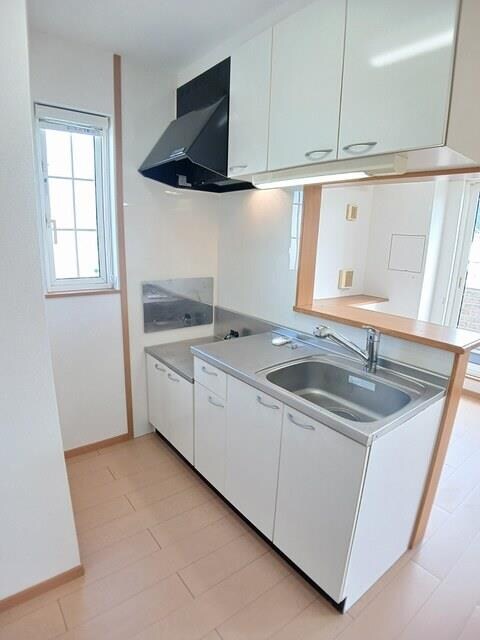 カーサ・プラシードＡの物件内観写真