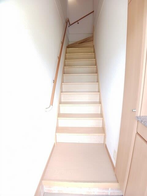 カーサ・プラシードＡの物件内観写真