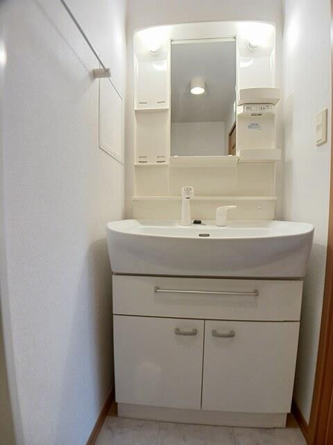 カーサ・プラシードＡの物件内観写真