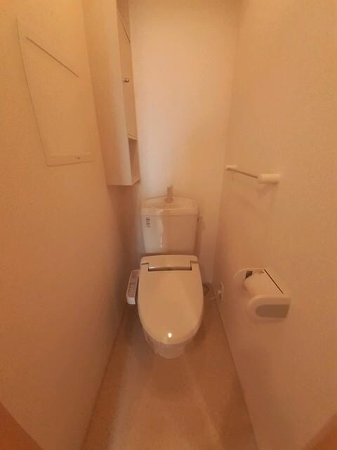 リヴェールVの物件内観写真