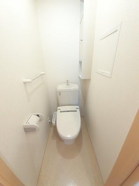 リヴェールVの物件内観写真