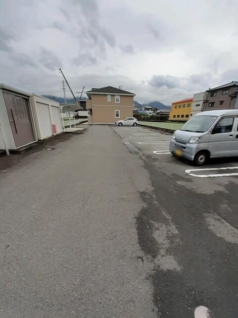 リヴェールVの物件内観写真