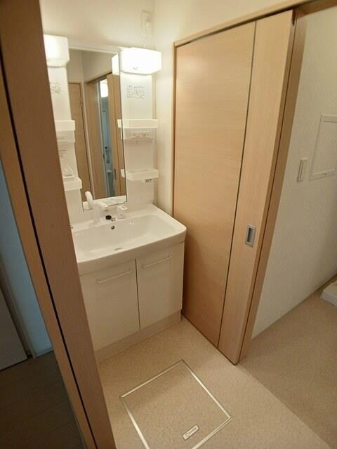 ネオタウンＢの物件内観写真