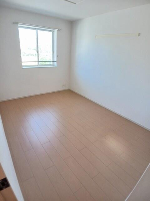 ジュネス・ＳＯＧＯ　Ｃの物件内観写真