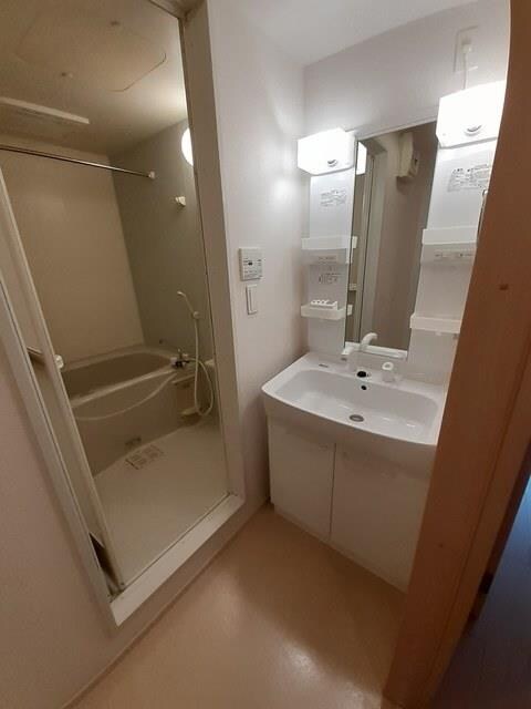 ジュネス・ＳＯＧＯ　Ｃの物件内観写真