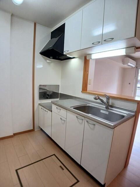 プリムローズ　泉宮　Ａの物件内観写真