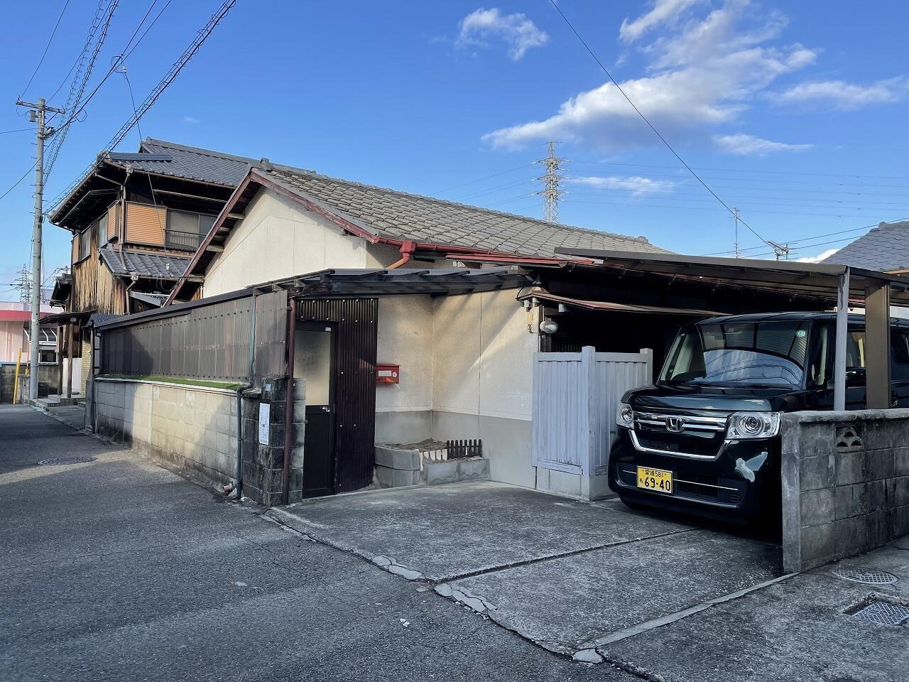 東雲町3丁目1-18貸家の物件外観写真