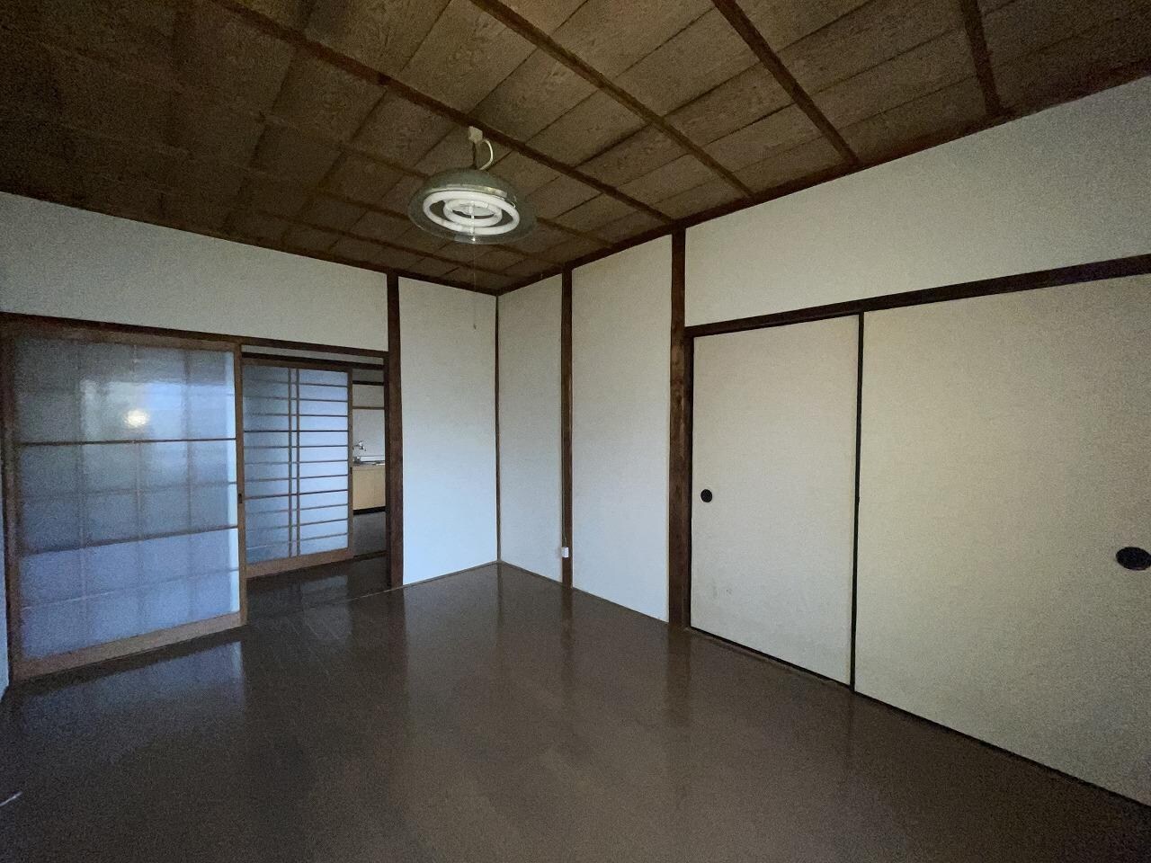 東雲町3丁目1-18貸家の物件内観写真