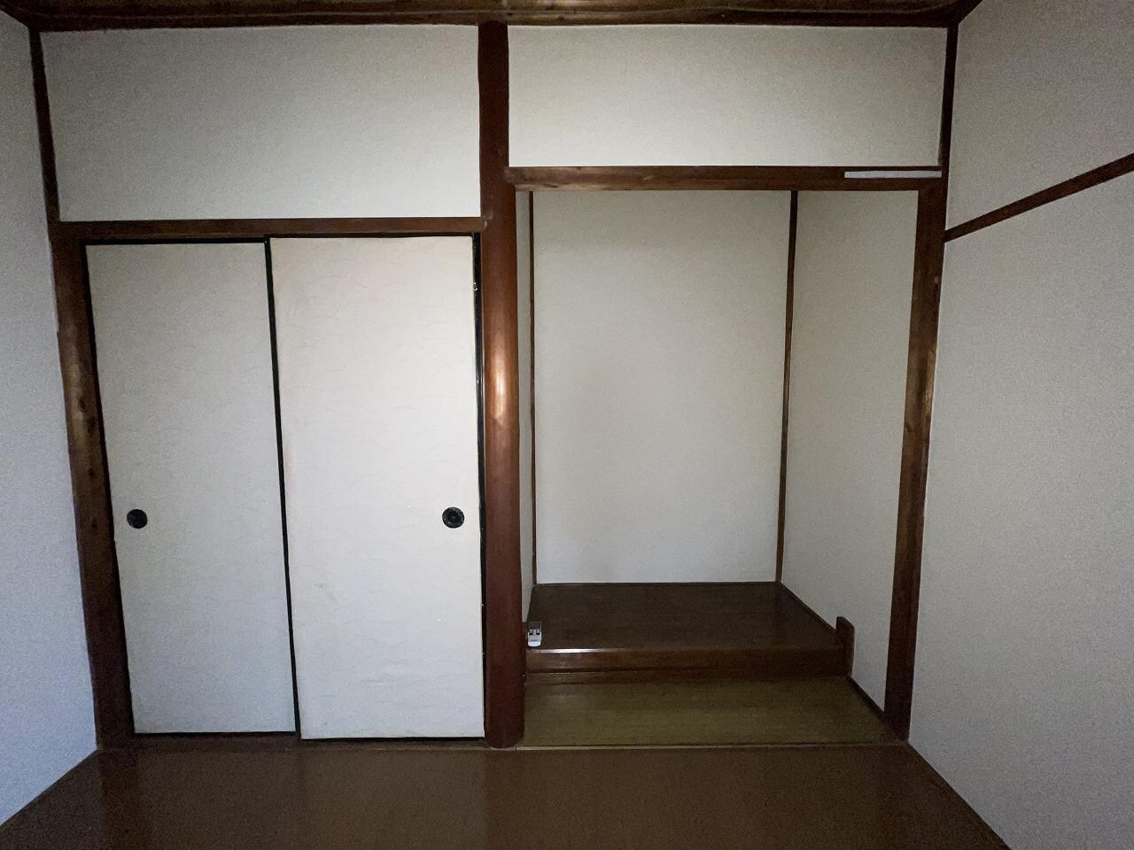 東雲町3丁目1-18貸家の物件内観写真