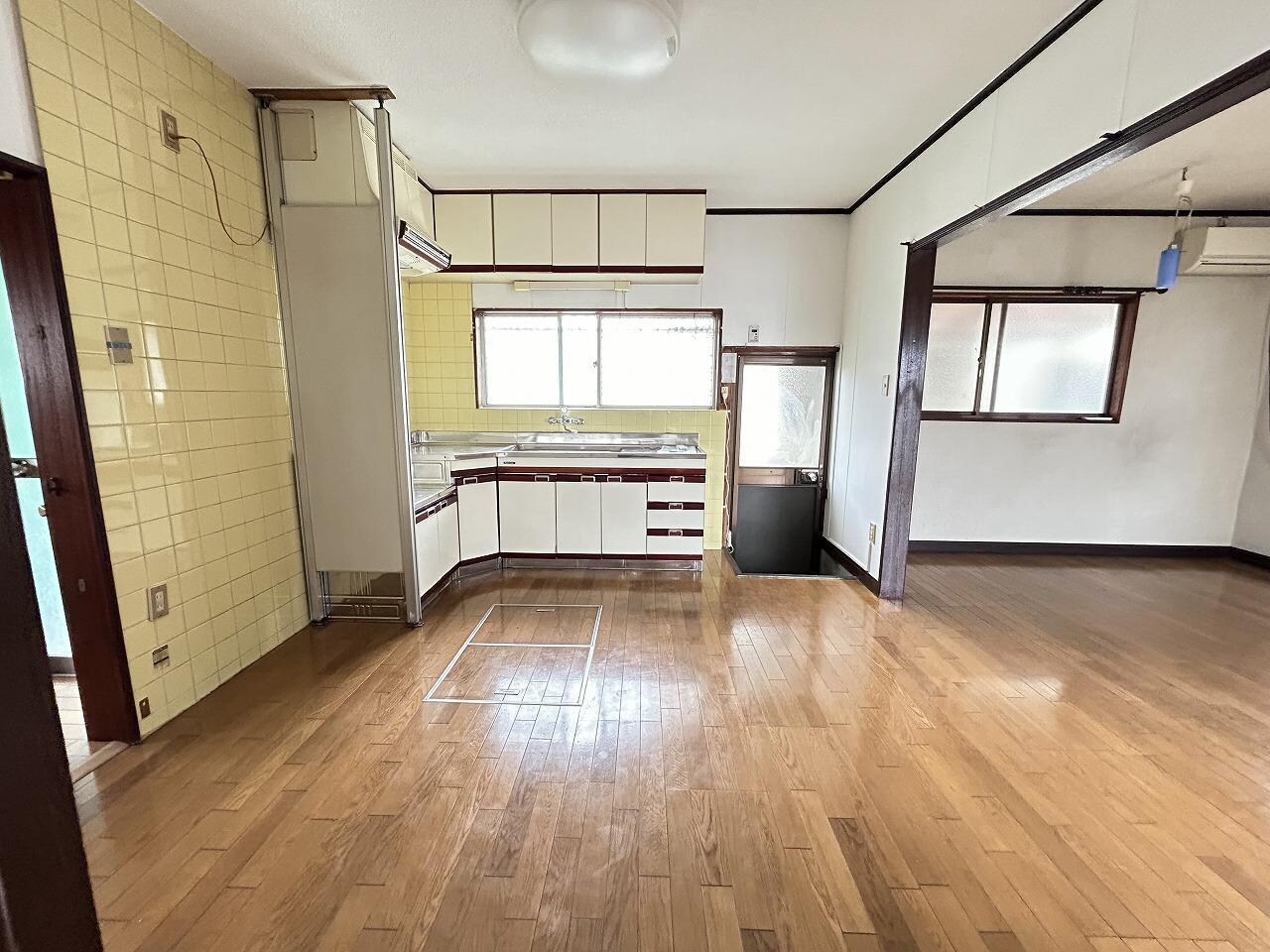 清水町1-7貸家の物件内観写真