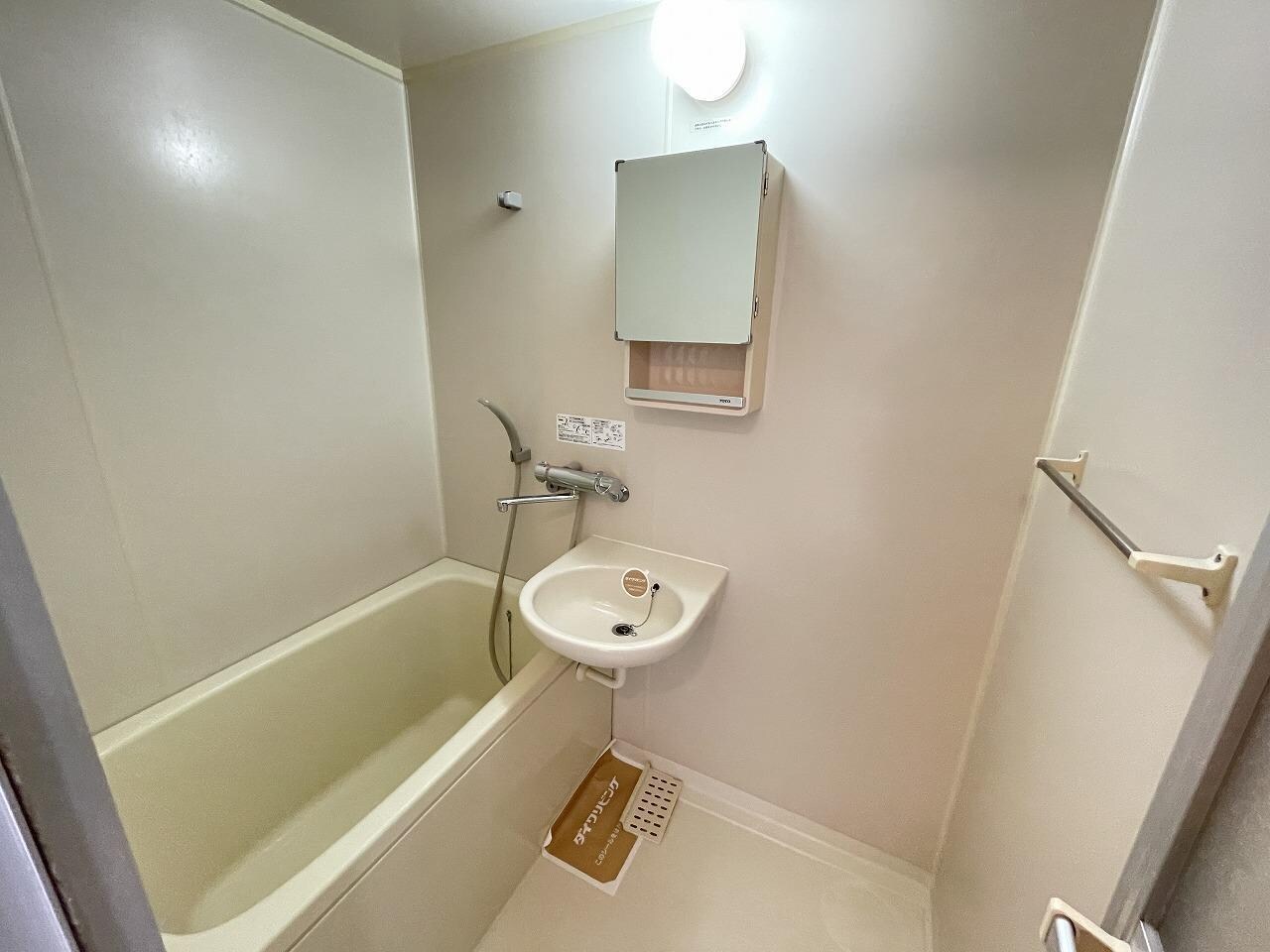 アベニューハタダIIIの物件内観写真