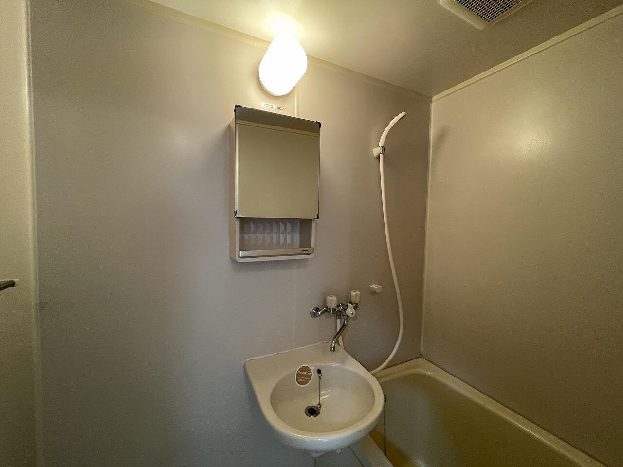 アベニューハタダIIIの物件内観写真