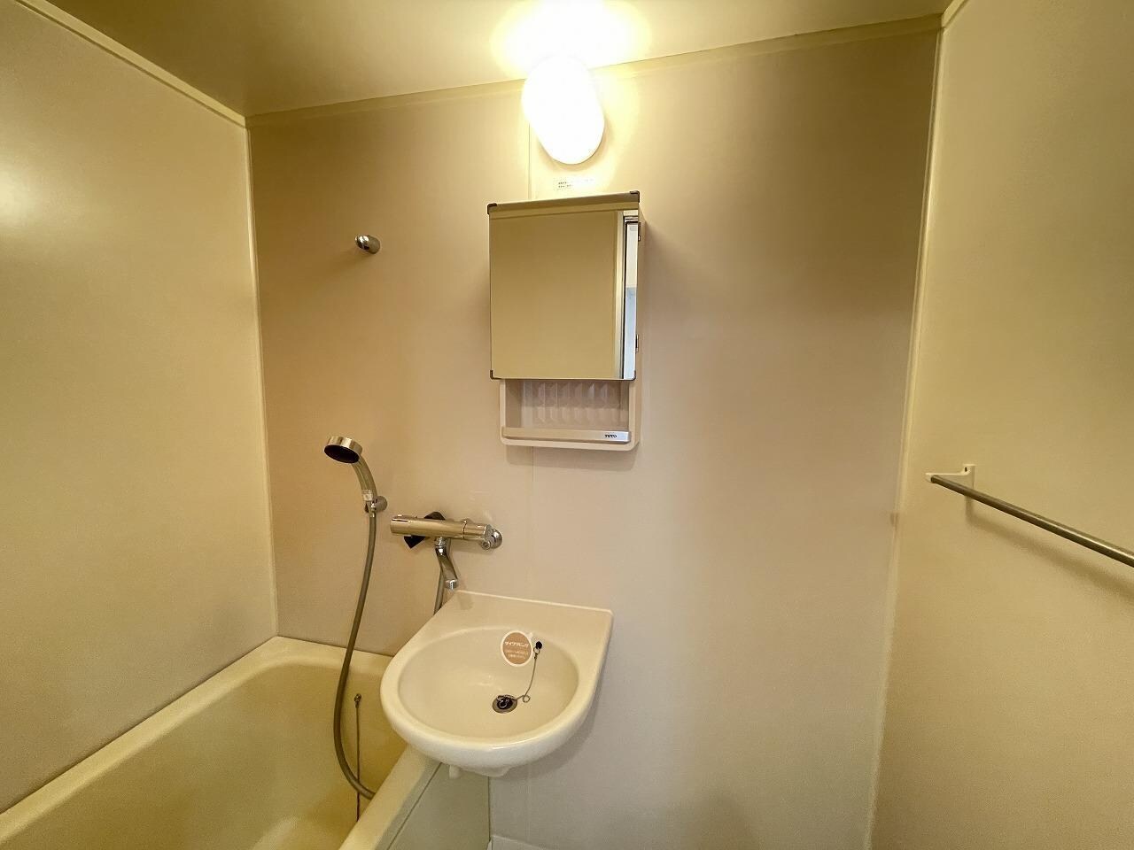 アベニューハタダIIIの物件内観写真