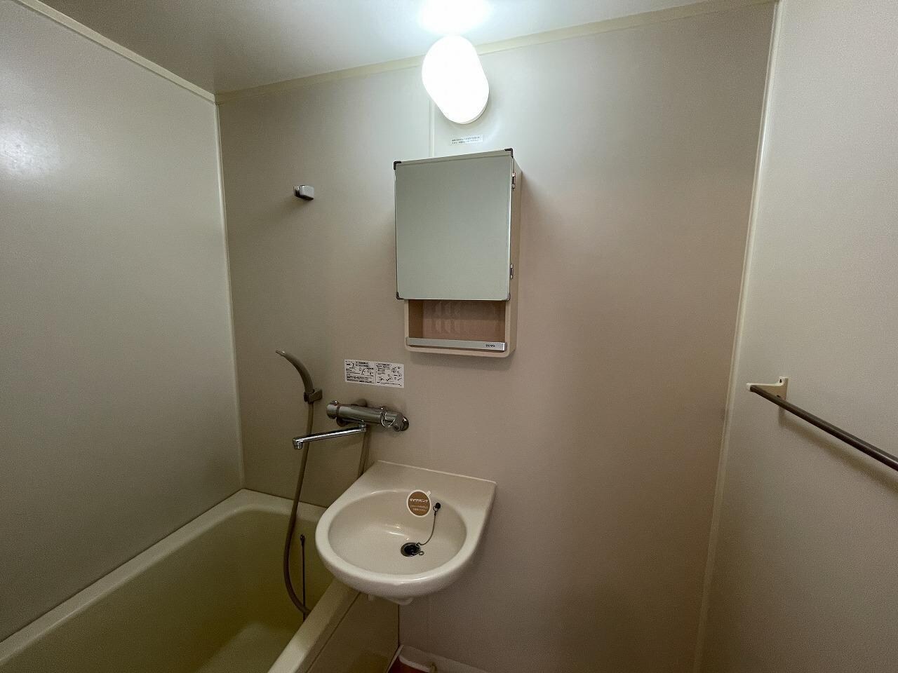 アベニューハタダIIIの物件内観写真