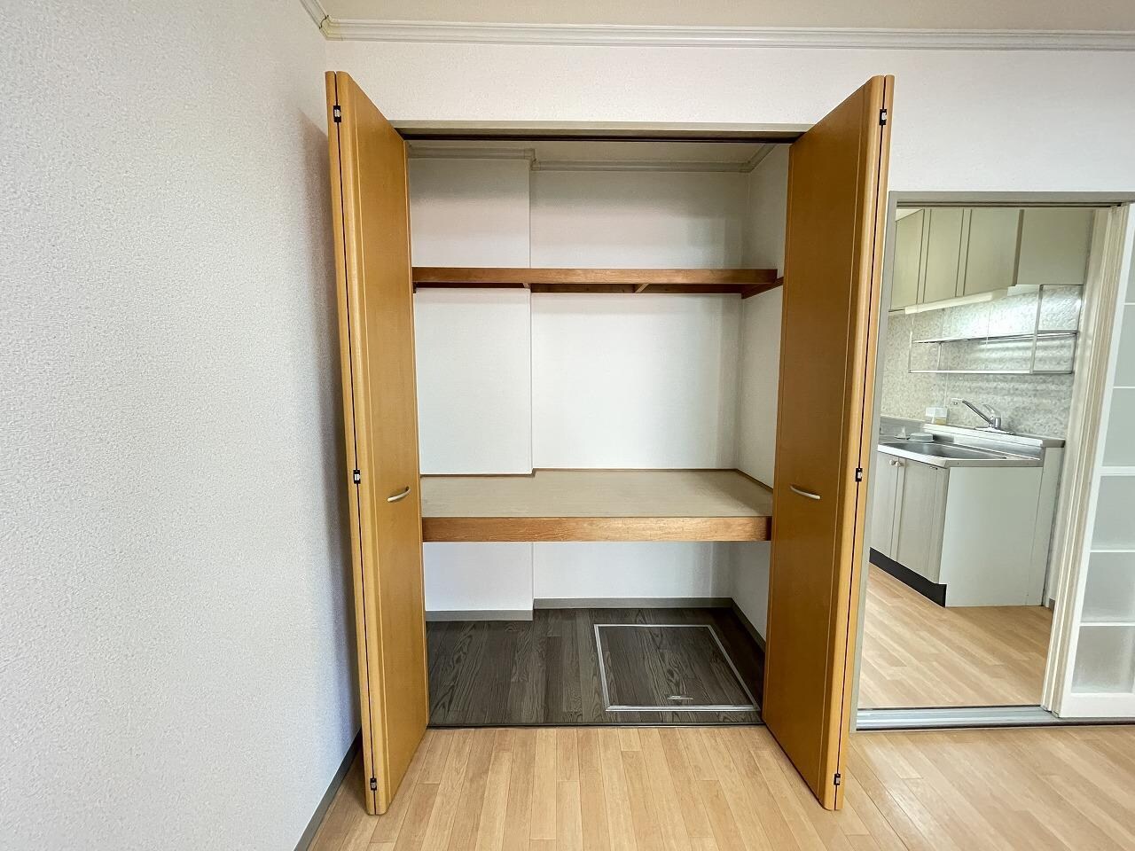 アベニューハタダIIIの物件内観写真