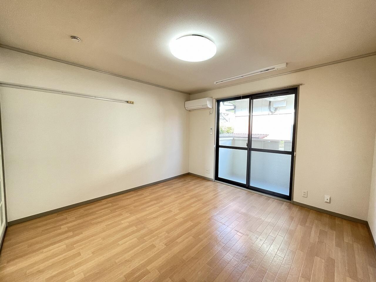 アベニューハタダIIIの物件内観写真