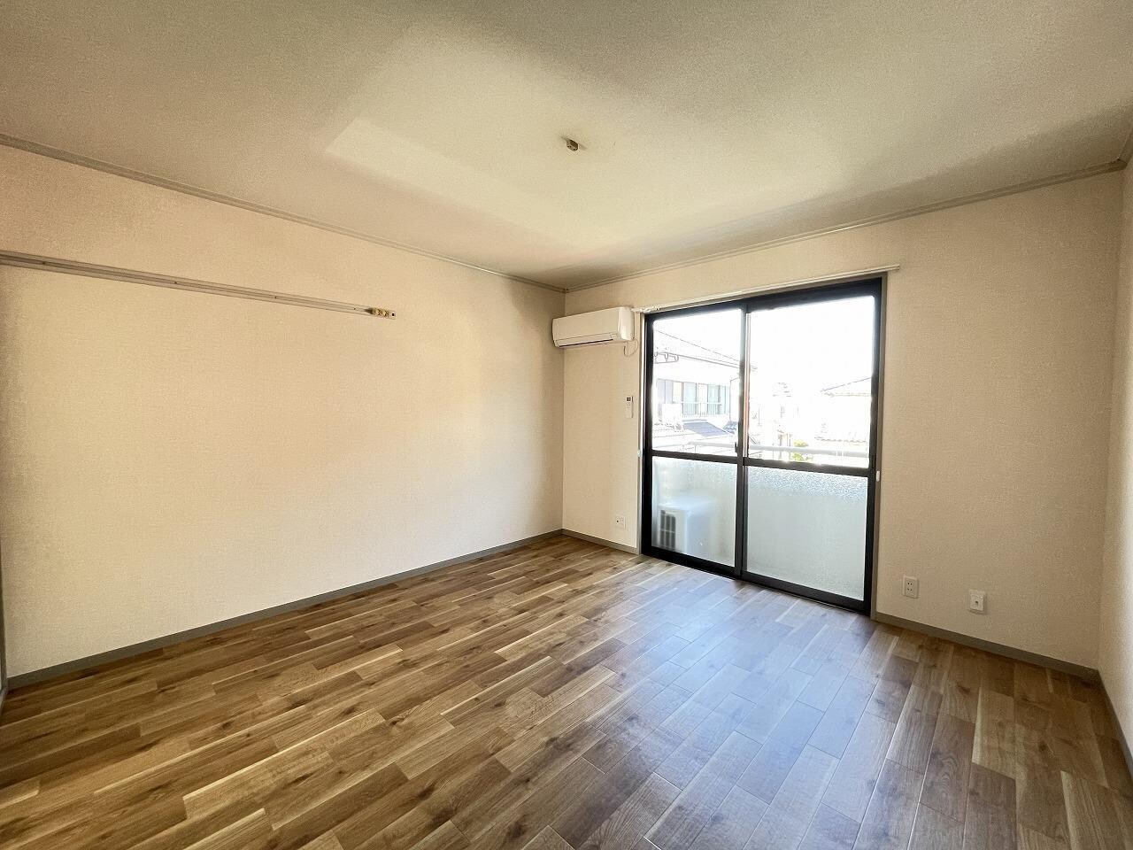 アベニューハタダIIIの物件内観写真