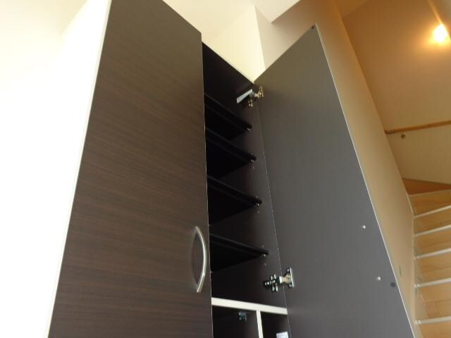 ウィスタリアの物件内観写真