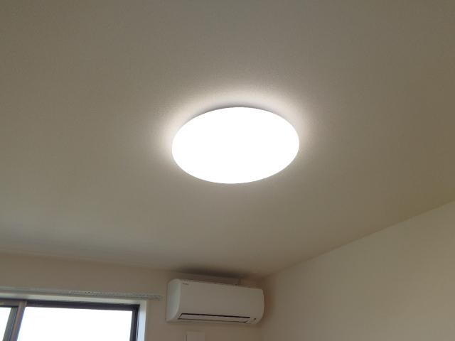 ウィスタリアの物件内観写真