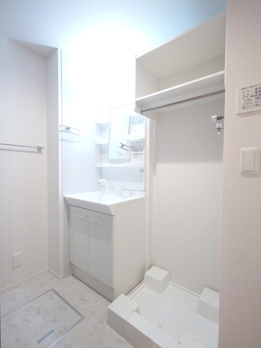 グリシーナヴァッレの物件内観写真