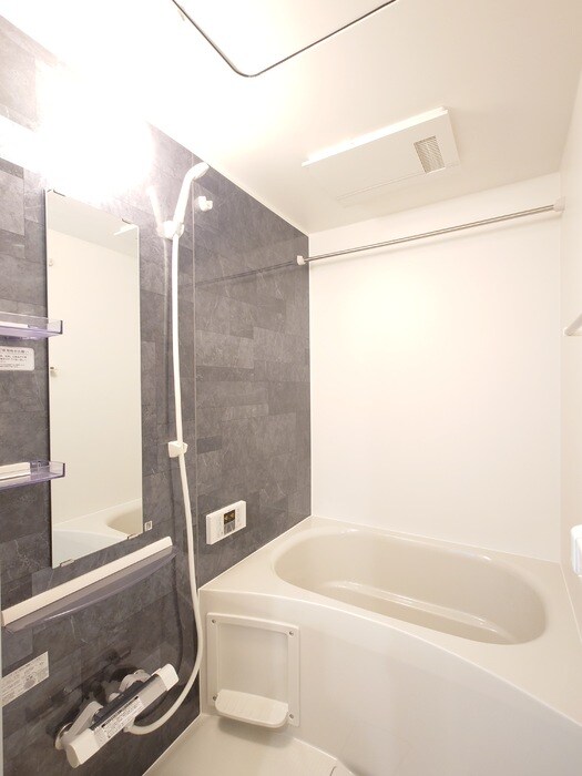 グリシーナヴァッレの物件内観写真