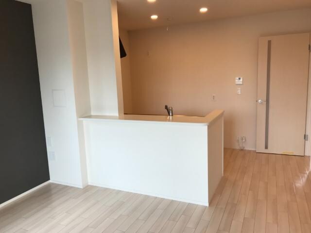 フルール・ド・スリジェの物件内観写真