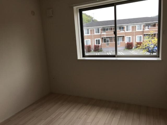 フルール・ド・スリジェの物件内観写真