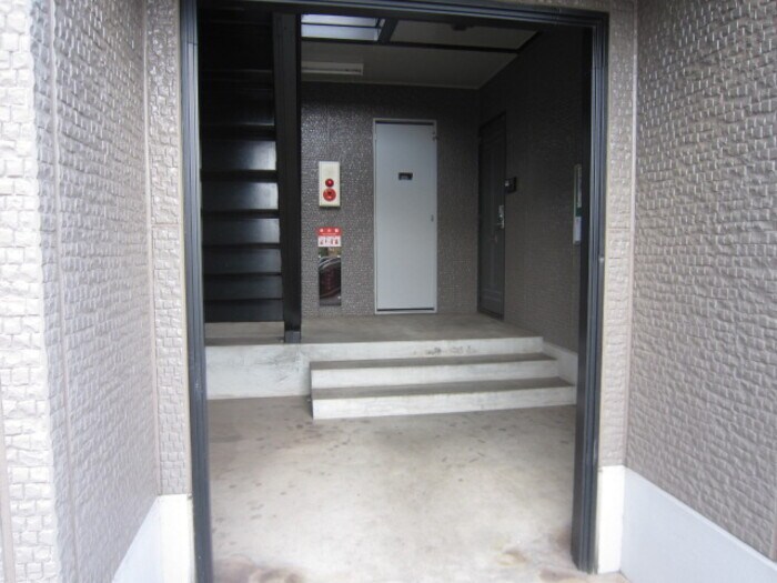 ハイカムール川口の物件内観写真