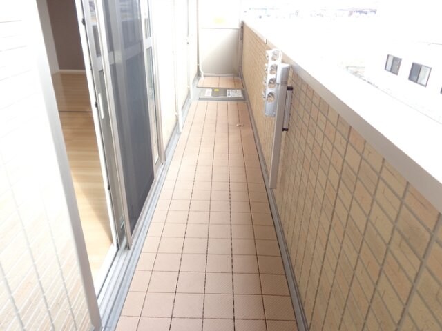 キャルル　B棟の物件内観写真