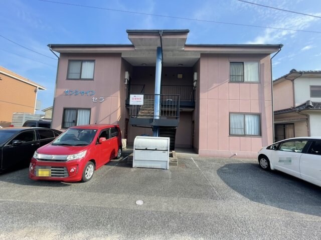 サンシャインセラの物件外観写真