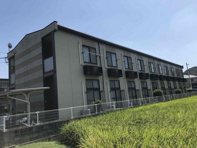 レオパレスル　ポルトＢの物件外観写真