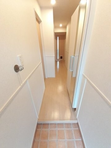 ストレリチア・アルバＡの物件内観写真