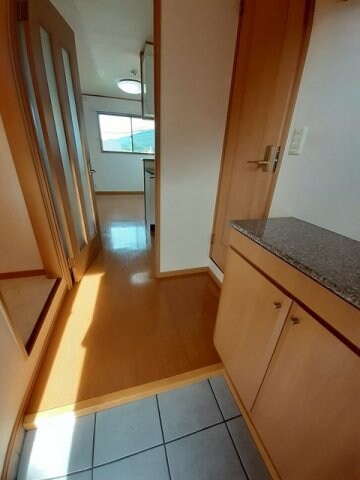 サニー　ヴィオラの物件内観写真