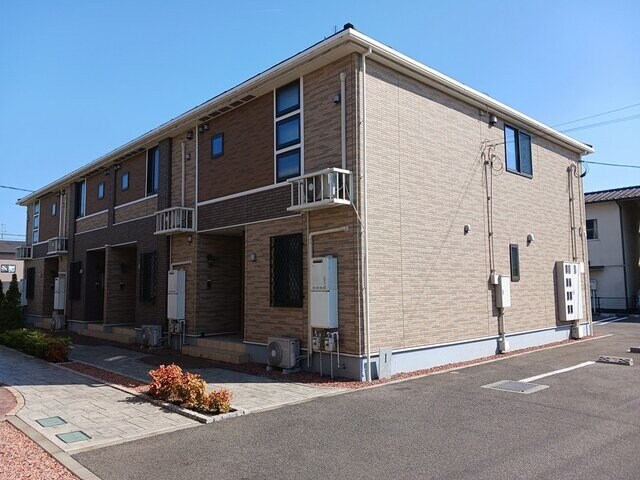 クラール・エフⅠの物件外観写真