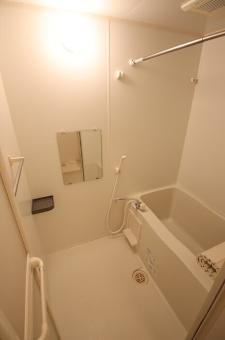 ローゼスポート港町 B棟の物件内観写真