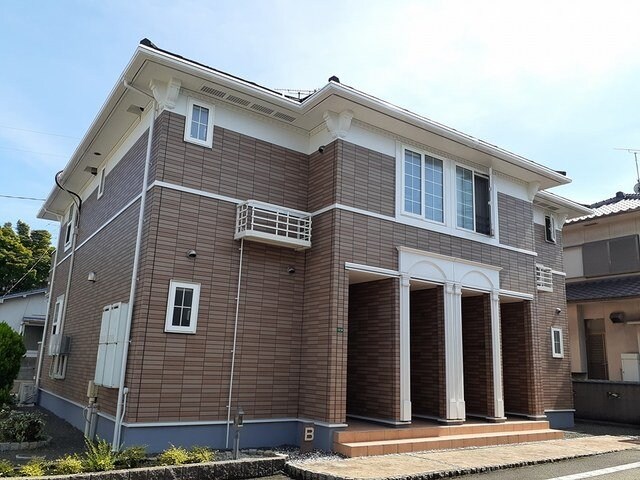 ヴィラ　エレガントＢの物件外観写真