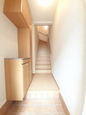 ヴィラ　エレガントＢの物件内観写真