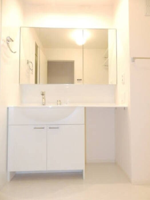 フェリーチェB棟の物件内観写真